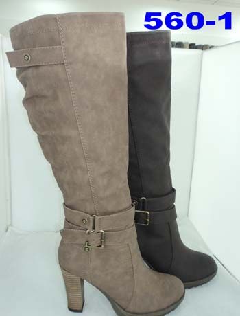 Woman&#039;s casual boots