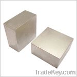 Rare earth magnet