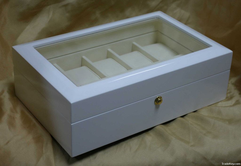 Watch box