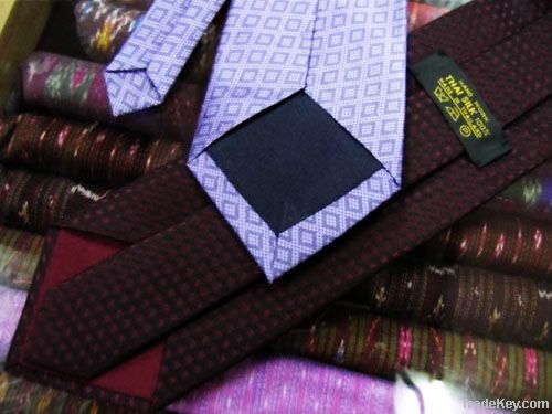 Praewa pure Thai silk ties