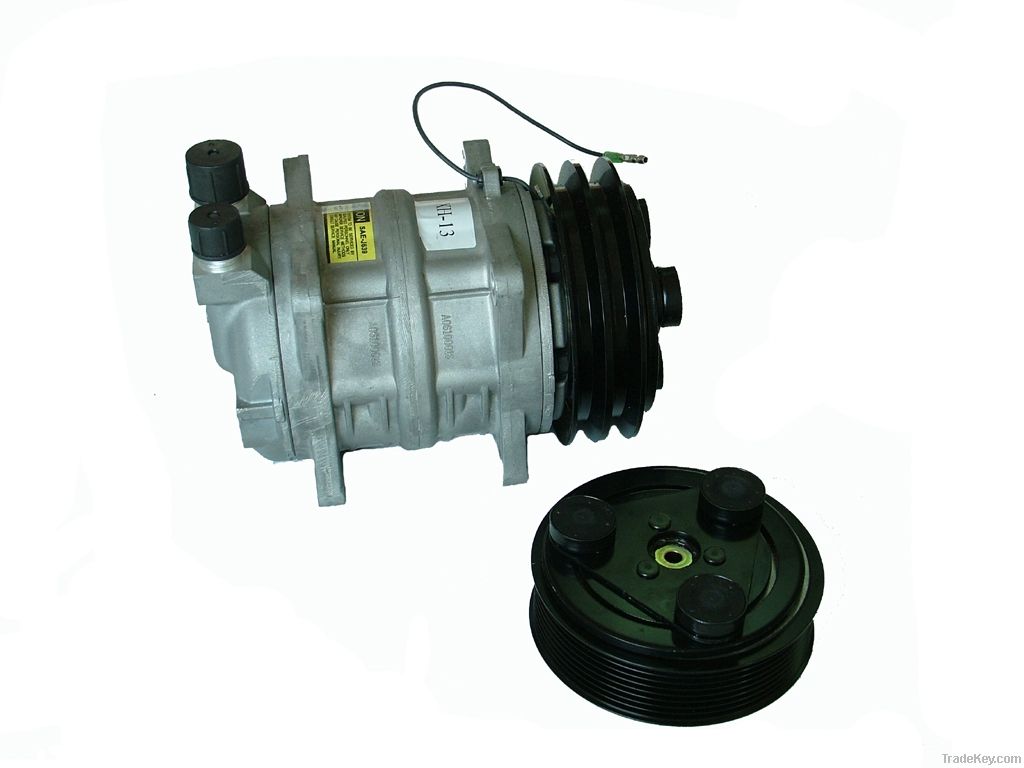 Auto ac compressor (TM-13)