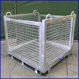 Economic stackable wire mesh storage container