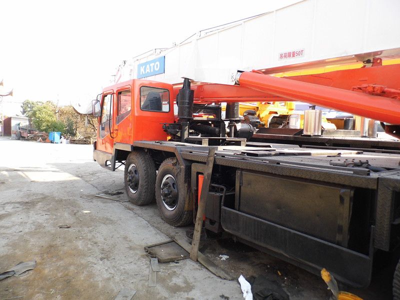 Used KATO NK-500E Truck crane for sale