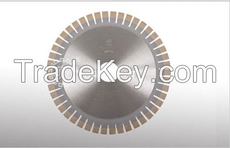 Blade for cutting stone edge and small size block