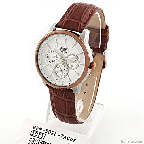 Free Shipping Exquisite Brown Leather Strap Silver Buckle Mens Watch