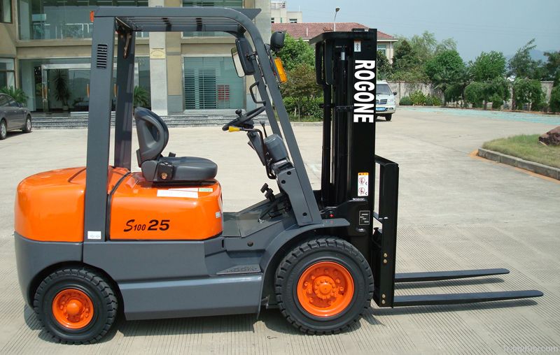 2-3.5t diesel fuel forklift