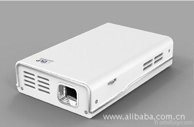 100 Lumens Multimedia Mini Projector