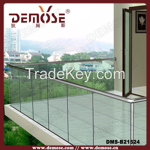 frameless glass balustrade with aluminium channel