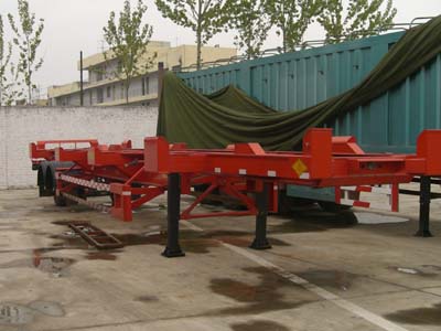 flatbed semi-trailer