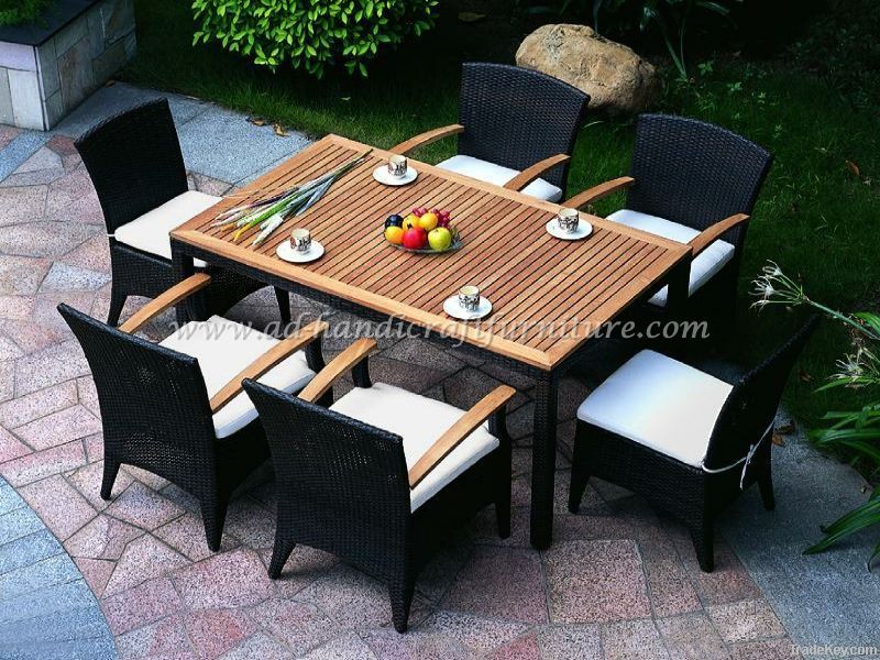 Poly rattan coffee set