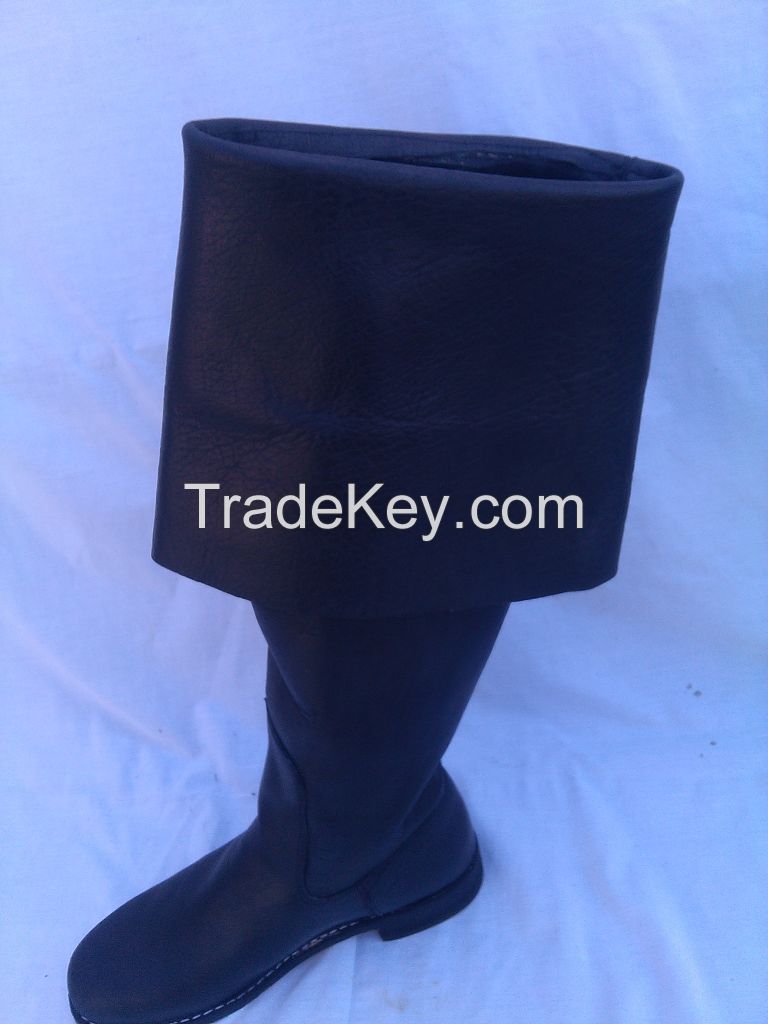 historical  Renaissance reenactment medieval period turn jorvik turn viking pirate shoes and boot  