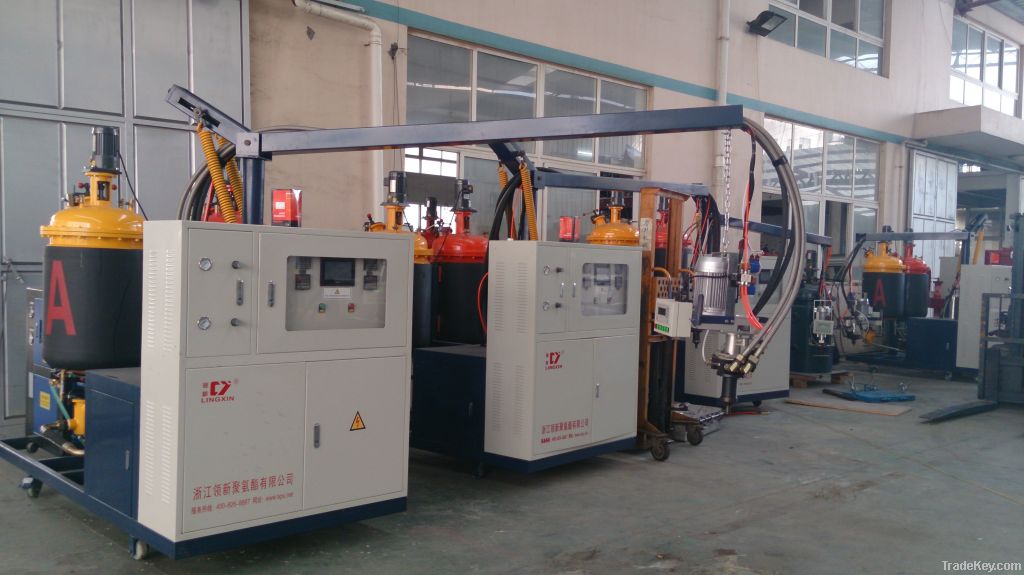 Polyurethane Shoe Sole making Machine