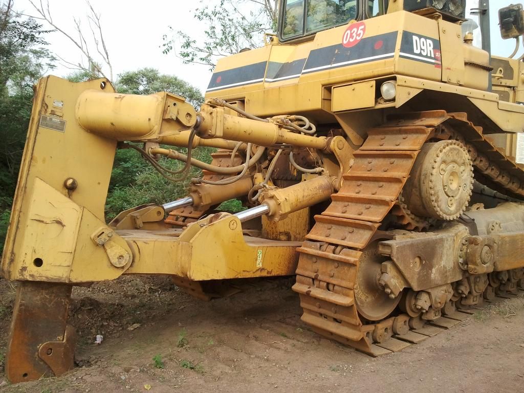 bulldozer D9R