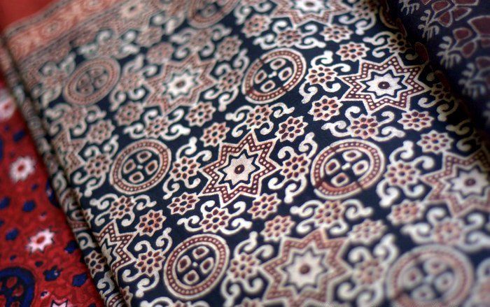 Sindhi Ajrak