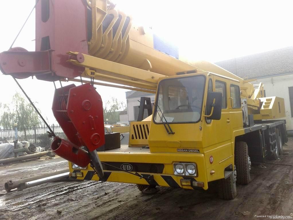 Used KATO Truck Crane, 50t Crane