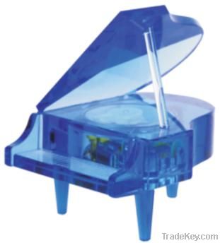 Crystal piano music box