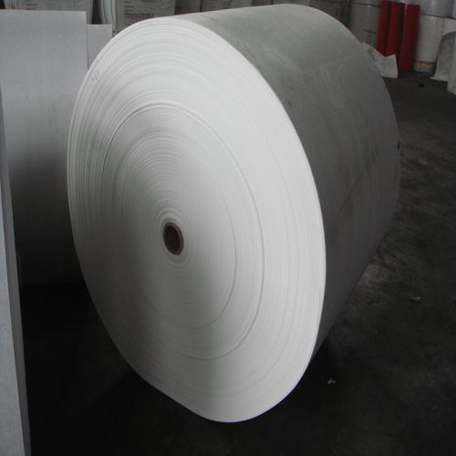 Nonwoven polyester felt