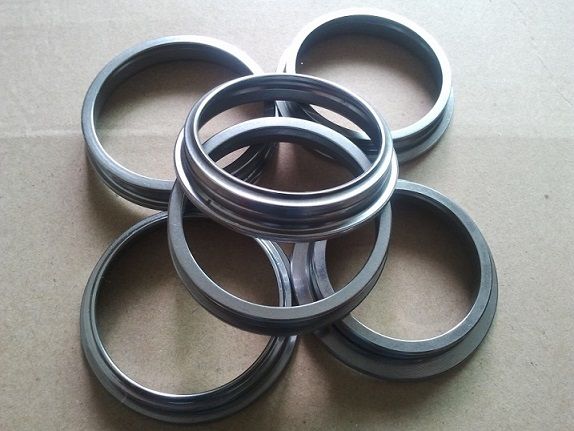 twisting machine of spinning ring, twisting steel collar