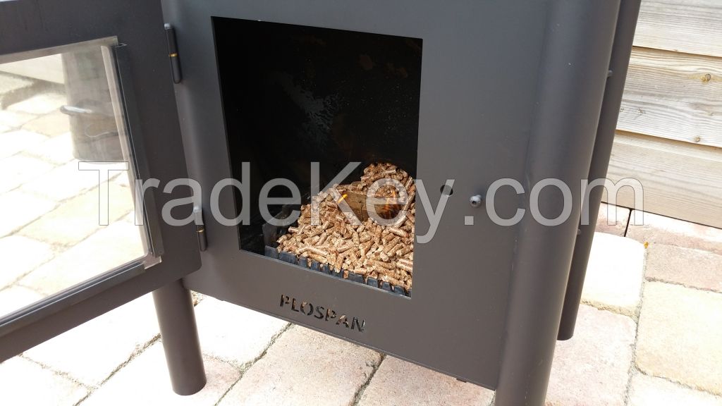 Plospan Outdoor Pellet Stove