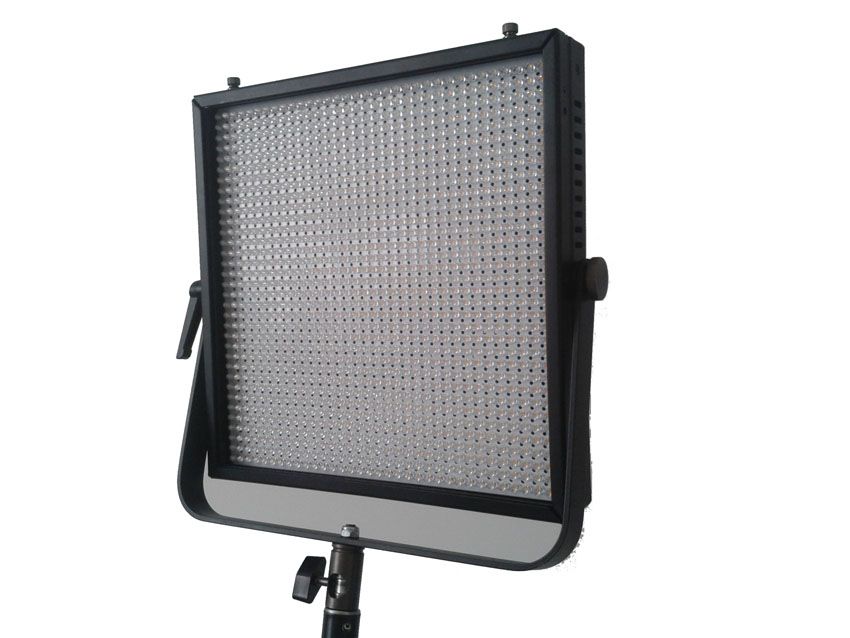 led video light for studo or location 