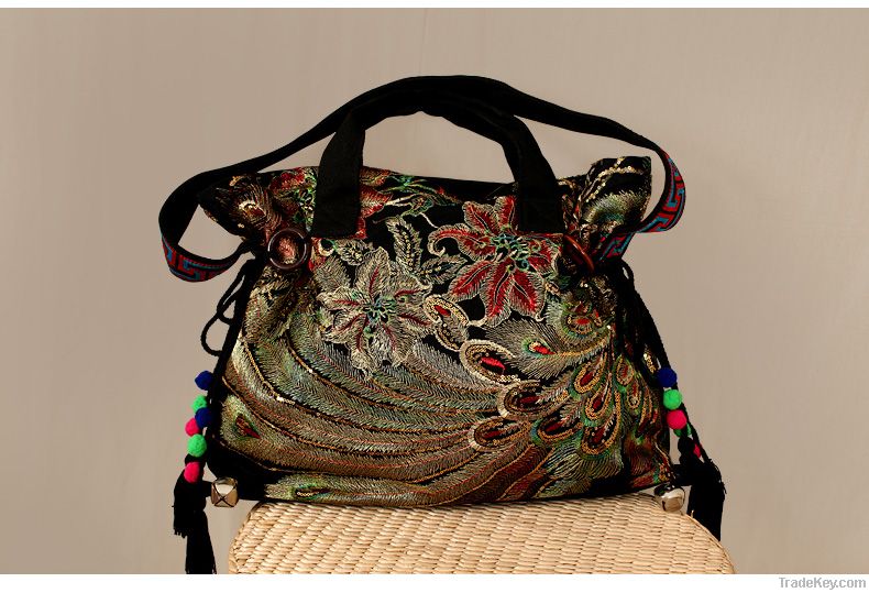 (Free shipping)Chinese Yunnan Embroidered Canvas Bags