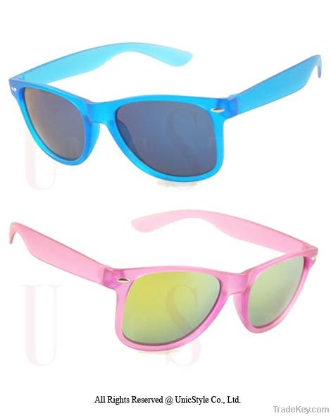 Customized wayfarer style Sunglasses for brand promotions