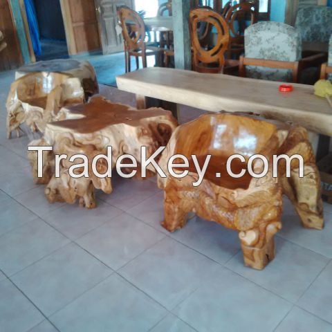 Teak wood furniture sets with hand carving