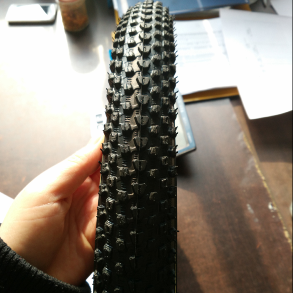 bicycle tire