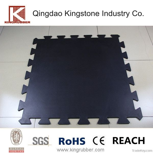 Rubber gym mat