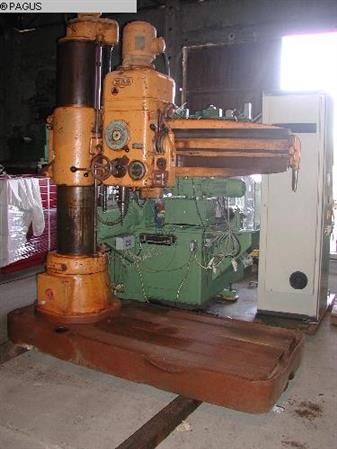 Radial Drilling Machine