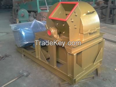 The wood sawdust cutting machine