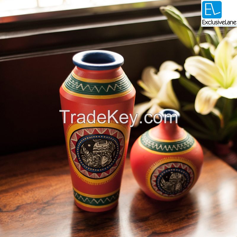 ExclusiveLane Madhubani Handpainted Terracotta Vase Set In Bright Orange