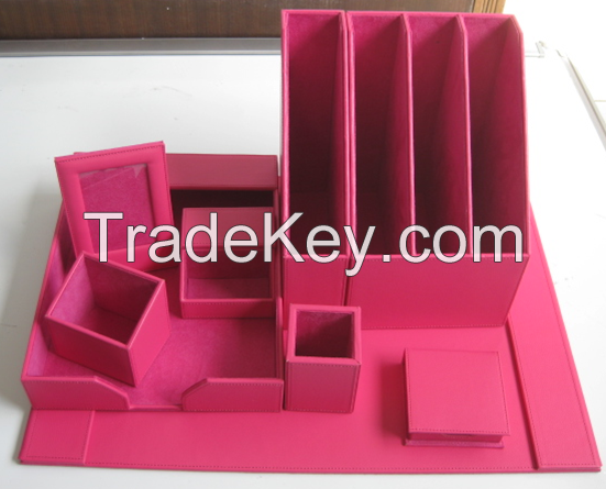 Desk Set