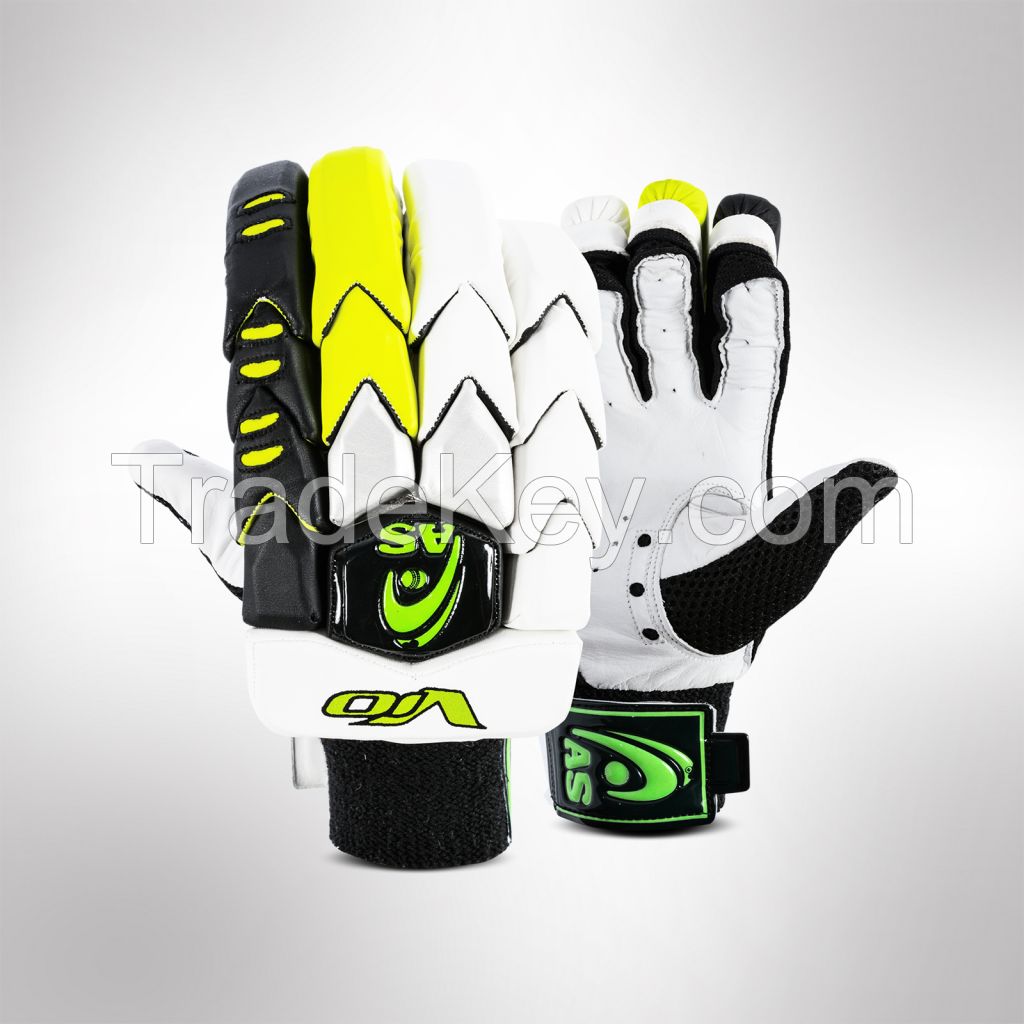 BATTING GLOVES - V10