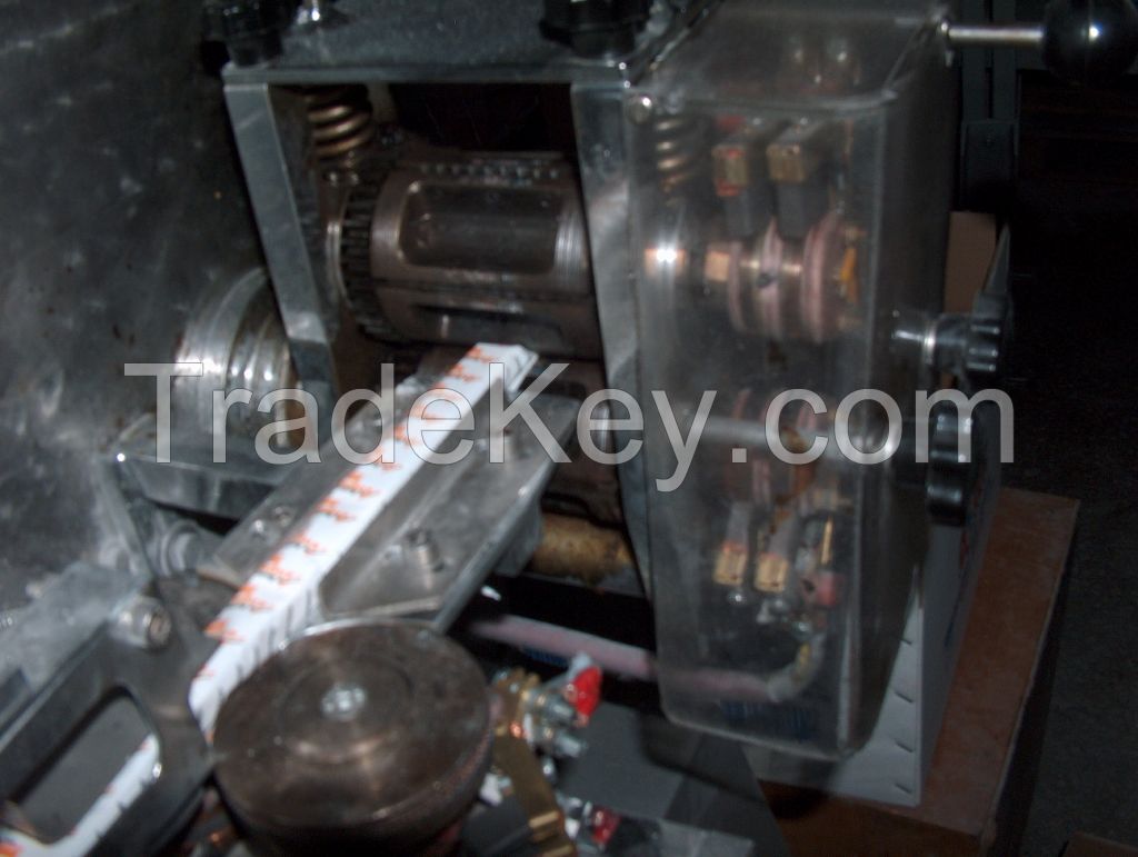 ONE ROW WRAPPING MACHINE