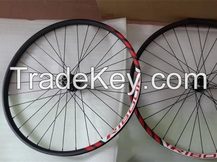 30mm Wide Carbon Wheels Set