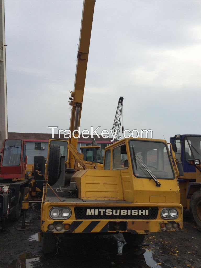 used KATO truck crane 25ton NK250E