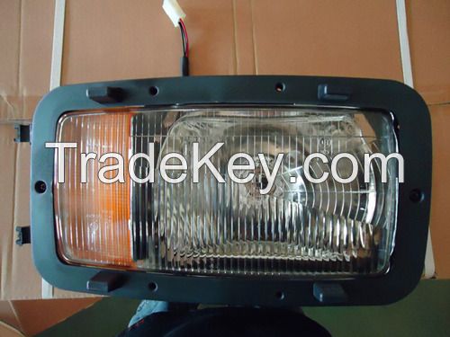 Headlight for Mercedes-Benz CAB