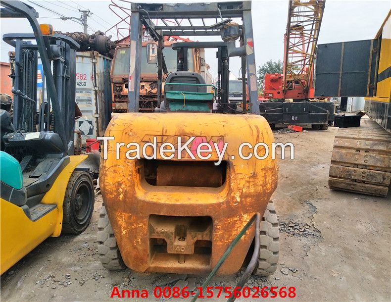 used forklift small TCM 4ton lifter