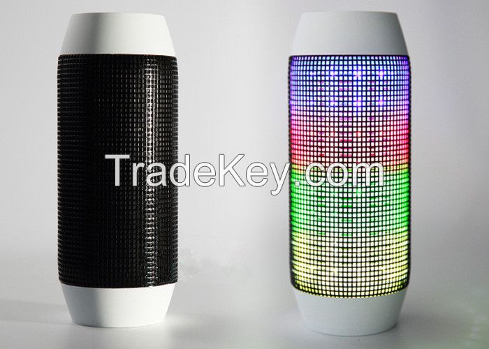 2015 Colorful 360 LED Lights Bluetooth Speaker