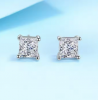 Moissanite diamond ear...