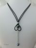 48_Pearl Leather Neckl...