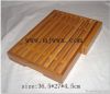 Bamboo bread cutting board