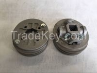 5 1/4 inches flange suitable for the torsion spring with 132mm inner diameter