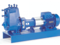 Self priming sewage pump