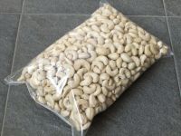 Organic Cashew Nuts &amp; Kernels