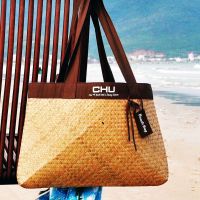 NICE WALKING BEACH BAGS