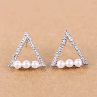 Dormy Story 925 Sterling Silver Simple fashion equilateral triangle with Drills and Pearls Stud Earrings for Lady