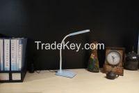 Popular 3 levels dimmable CCT changeable led Desk Lamp