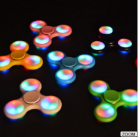 Luminous Torqbar TRI Spinner Hand Focus Finger EDC Stress Toy, Flash Led FIDGET SPINNER,